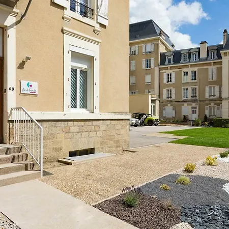 Un Air De Famille Vittel