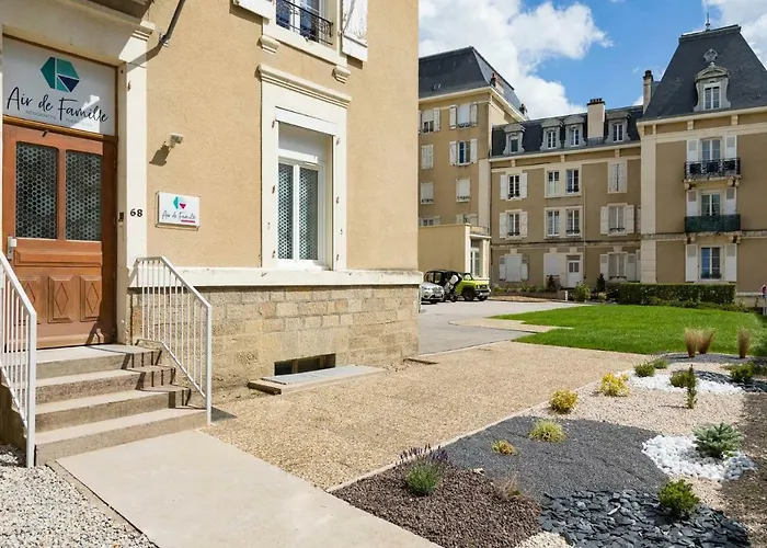 Un Air De Famille 维泰勒