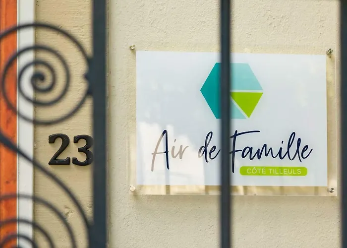 Un Air De Famille 公寓式酒店 *